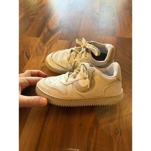 Cienta Kid Sneakers Size 28 White Beige Made in Spain Lace Up casual tennis shoe